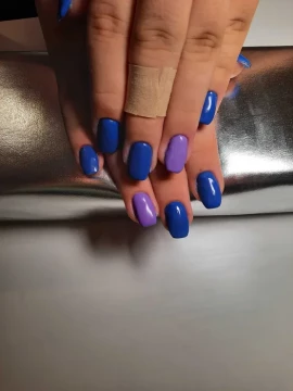 Aplic unghii in gel